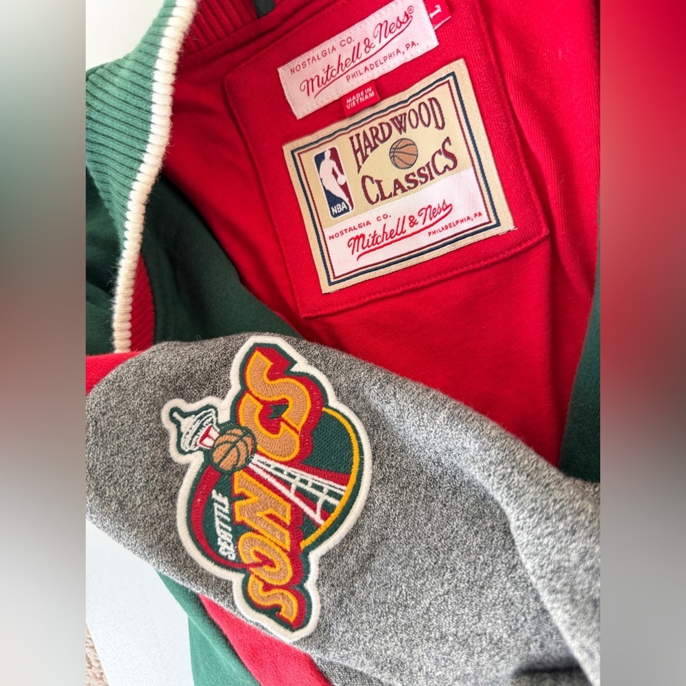 Mitchell & Ness Seattle Super Sonics Varsity Jacket Hardwood Classics Sz L - Picture 4 of 16